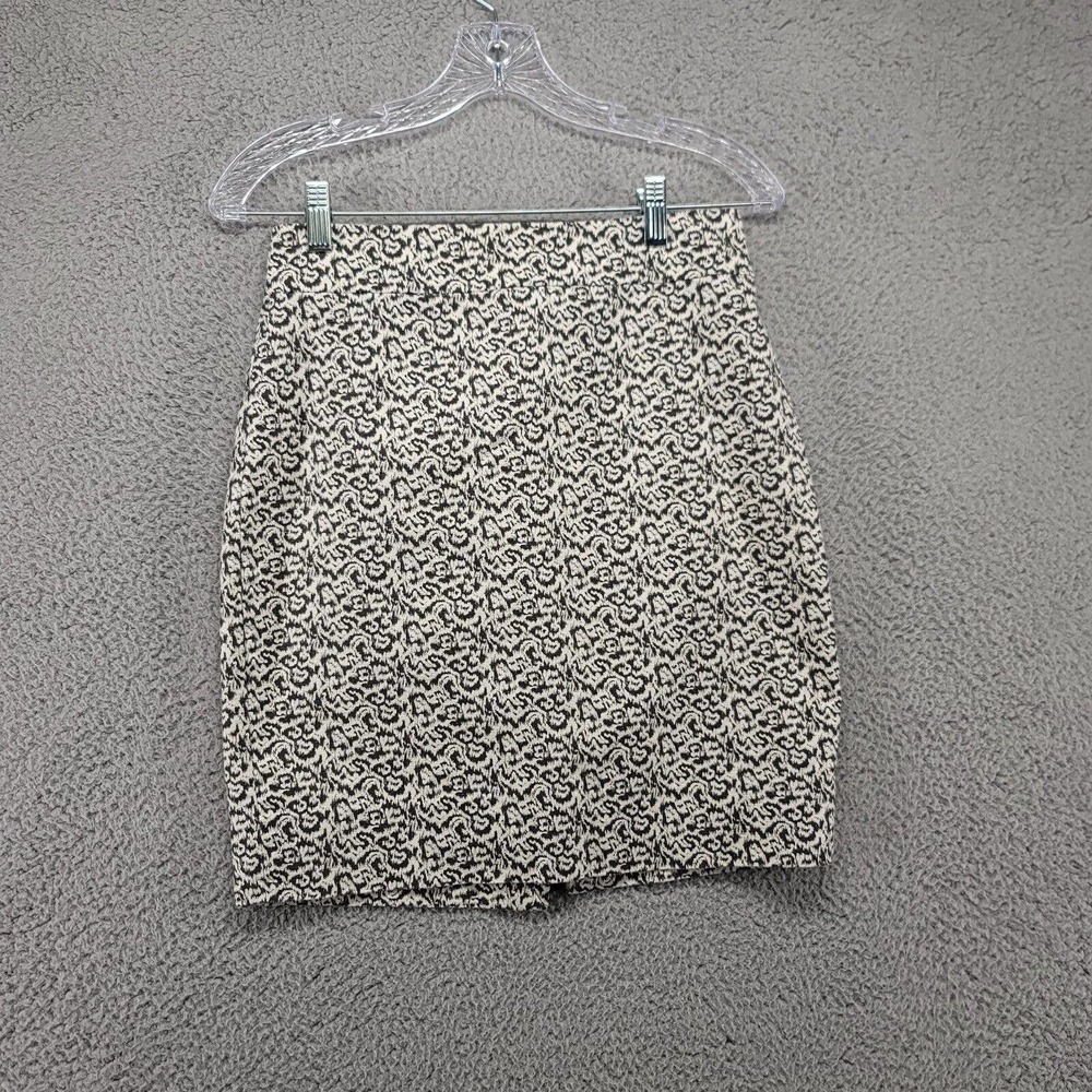 J Crew skirt women's size 2 Pattern Tan Knee length Pencil